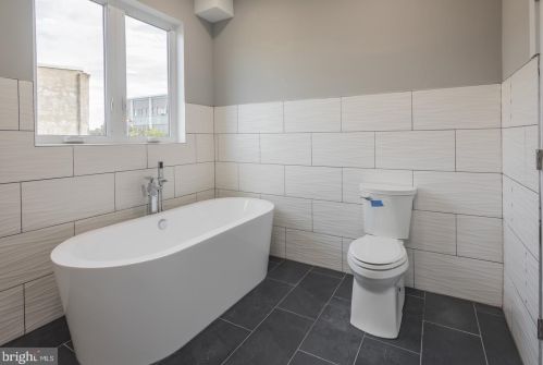 1503 26 St, Philadelphia PA 19146-3934 exterior