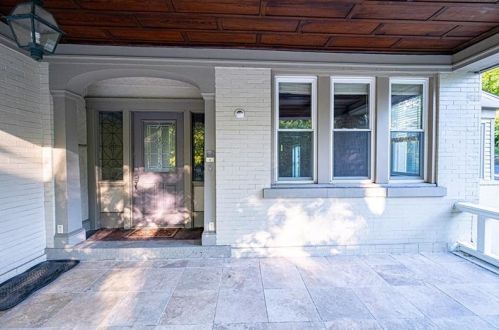 608 Delafield Rd, Pittsburgh, PA 15215-1945