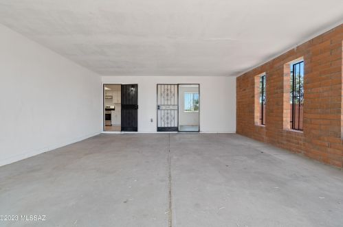 6320 Oriole Cir, Tucson AZ 85746 exterior