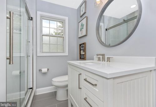 120 Piping Rock Dr, Silver Spring MD 20905-5863 exterior