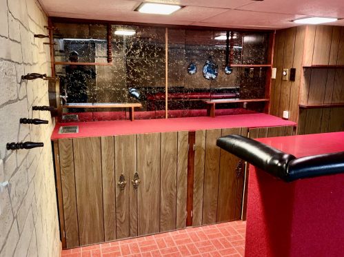 6420 49, Milwaukee WI 53208-1105 exterior