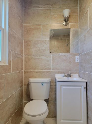 3148 Chase Ave, Milwaukee WI  53207-2636 exterior