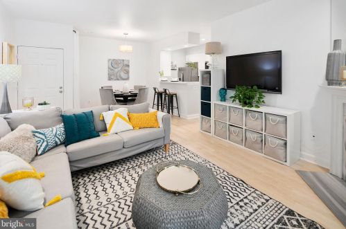 5920 Barbados Pl, Rockville, MD 20852-5480