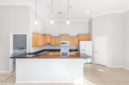 16209 21 Pl, Phoenix AZ 85022-2964 exterior