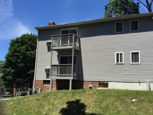 2740 South Rd, Poughkeepsie NY  12601-5241 exterior