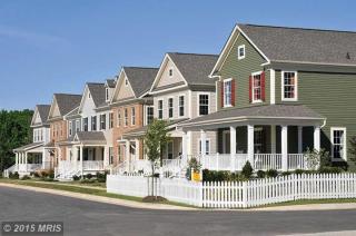 1635 Renaissance Dr, Baltimore MD  21221-2624 exterior