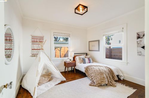 1817 Ward St, Berkeley CA 94705-1111 exterior