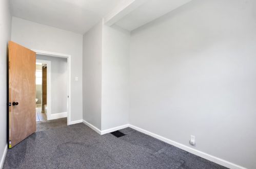 1313 Lowrie St, Pittsburgh PA  15212-4325 exterior