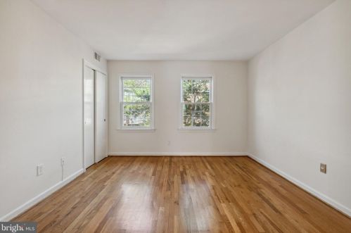 1737 Corcoran St, Washington DC 20009-2471 exterior