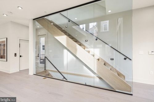 5416 Nevada Ave, Washington DC  20015-1728 exterior