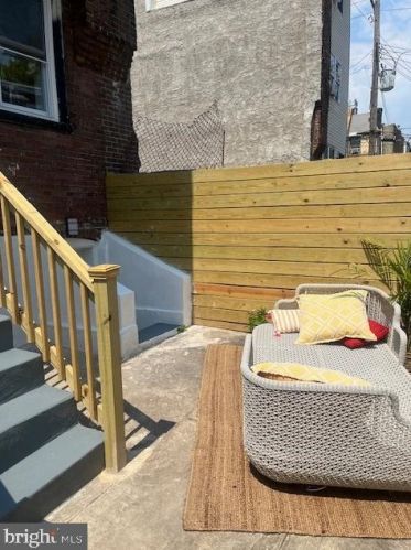 1107 52 St, Philadelphia PA 19143-4217 exterior