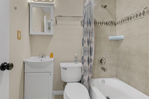 13501 Northshore Dr, Montgomery TX 77356-5371 exterior