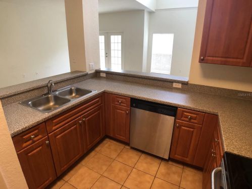 7911 Down Royal Rd, Tampa FL  33610-8062 exterior