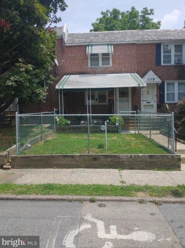 107 21st St, Chester, PA 19013-5013