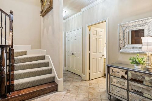 18130 Frankford Lakes Cir, Dallas, TX 75252-7948