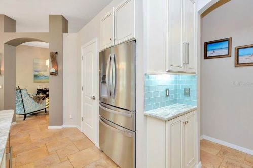 15410 Heathridge Dr, Tampa FL 33625-1638 exterior