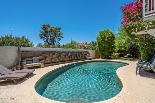 1307 El Alba Way, Chandler AZ  85224-2305 exterior