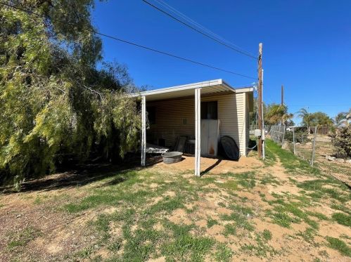 21931 Cedar St, Perris CA 92570-9289 exterior