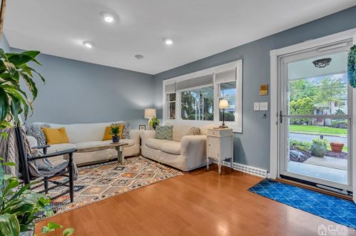 16 Calvin Ct, Old Bridge NJ  08857-2147 exterior