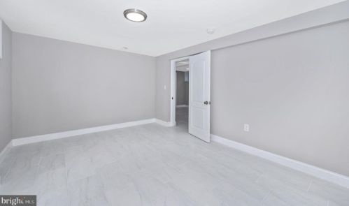 4 Hamilton Ave, Silver Spring MD  20901-3411 exterior