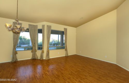 11438 Mtn Breeze Dr, Tucson AZ 85737-7247 exterior