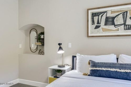 8007 7th Ave, Phoenix AZ  85021-5613 exterior