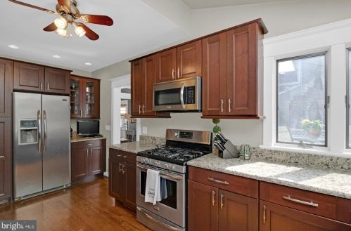 215 Marne Ave, Tavistock NJ 08033-1444 exterior