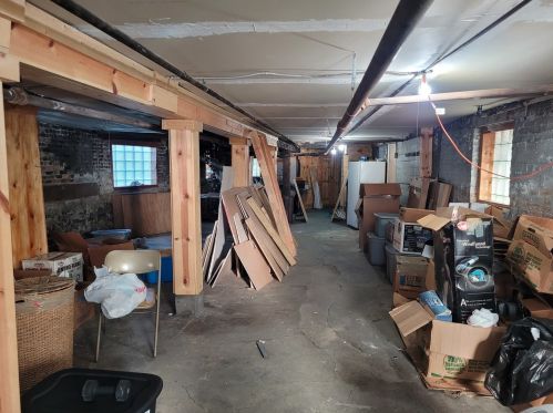 5711 Bishop St, Chicago IL 60636-1710 exterior