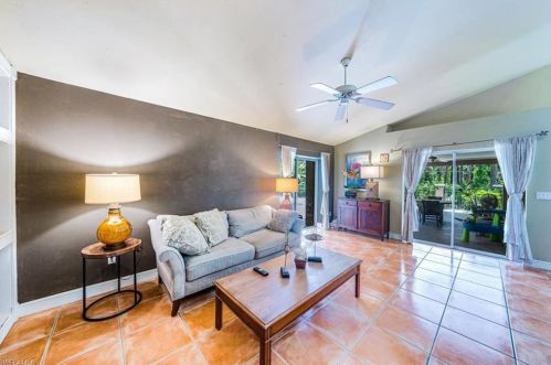 3625 3 Ave, Naples FL 34117-3024 exterior