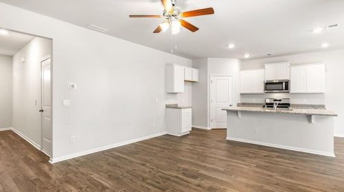 1200 Erica Way, Atlanta GA 30354-3639 exterior