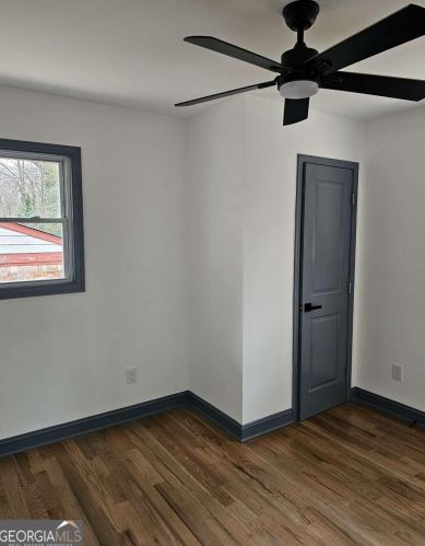 3584 Collier Dr, Atlanta GA  30331-1530 exterior