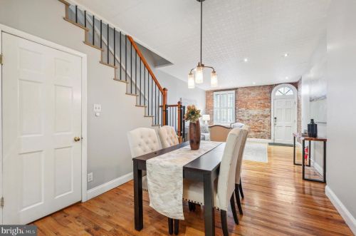 721 3 St, Philadelphia PA 19123-2903 exterior