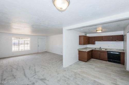 2402 Jefferson Ave, Tucson AZ  85711-6636 exterior