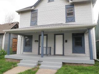 1446 Kappes St, Indianapolis IN  46221-1514 exterior