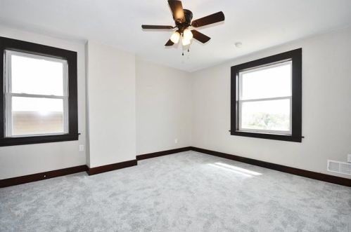 53 Calhoun Ave, Pittsburgh PA  15210-3635 exterior