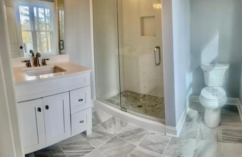 4101 Brookview Dr, Atlanta GA 30339-4605 exterior