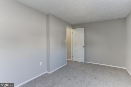 28 Avonshire Ct, Silver Spring MD 20904-6712 exterior