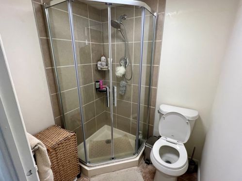 4204 Charlemagne Cir, Pittsburgh PA  15237-2912 exterior