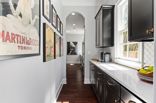 112 Clay St, Atlanta GA  30317-2119 exterior