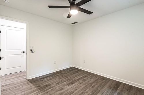 2074 Montrose Dr, Atlanta GA  30344-2355 exterior