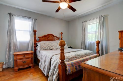 511 Jackson Ave, Rahway NJ 07065-3513 exterior