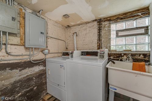 10215 Saint Lawrence Ave, Chicago IL 60628-2232 exterior