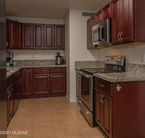 1617 Mckinley Ave, Tucson AZ 85712-5607 exterior