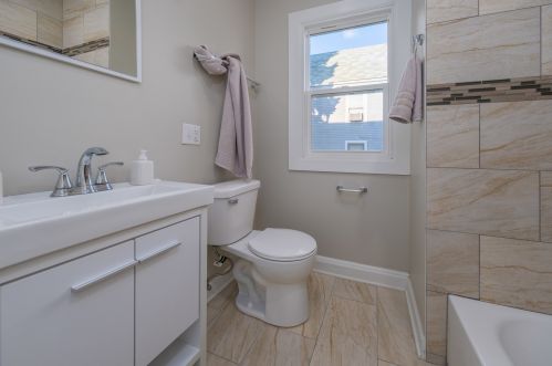 715 92nd St, Chicago IL  60619-7603 exterior