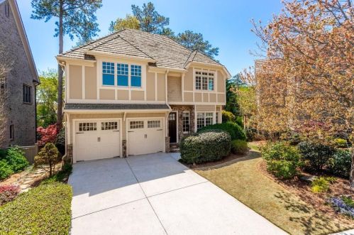 6360 Cotswold Ln, Atlanta, GA 30328-4236