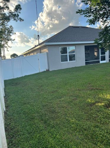 1207 Byron St, Fort Pierce FL  34983-2507 exterior
