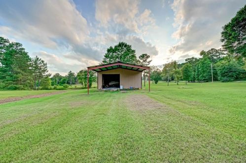 1198 Old Phelps Rd, Huntsville TX 77340-7294 exterior