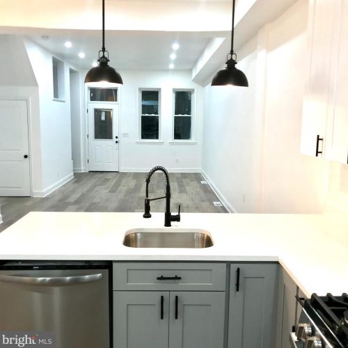 529 42, Washington DC 20019-8036 exterior