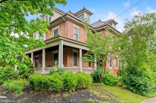 390 Franklin St, Pottstown PA  19464-5369 exterior