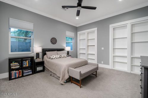 3302 51st St, Phoenix AZ  85018-6612 exterior